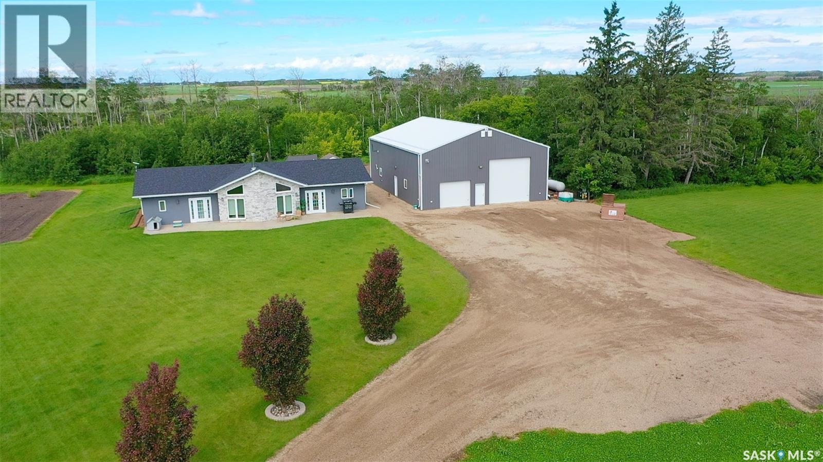Open Sky Acres Property Photo 2