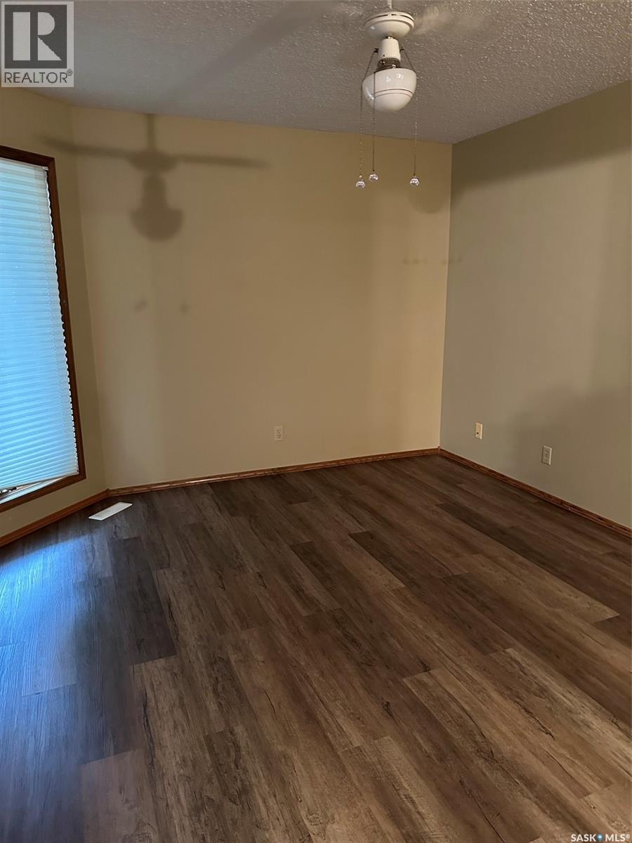 303 1214 3rd Street Property Photo 7