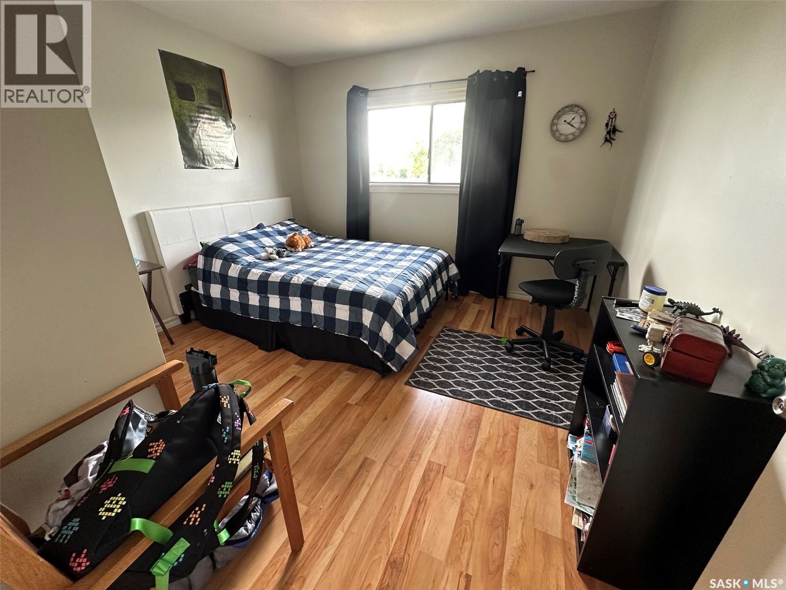 344 Young Street Property Photo 11