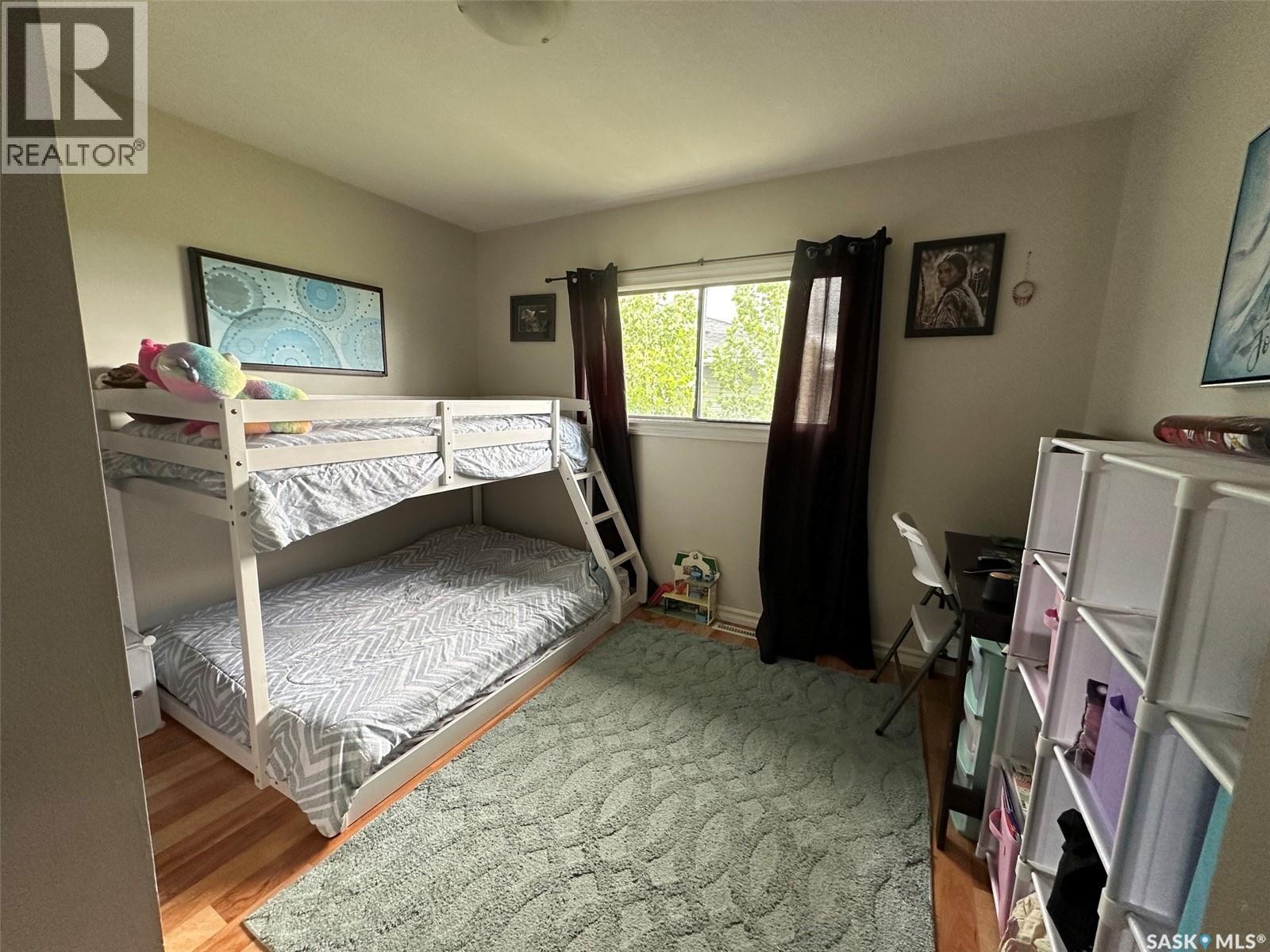344 Young Street Property Photo 23