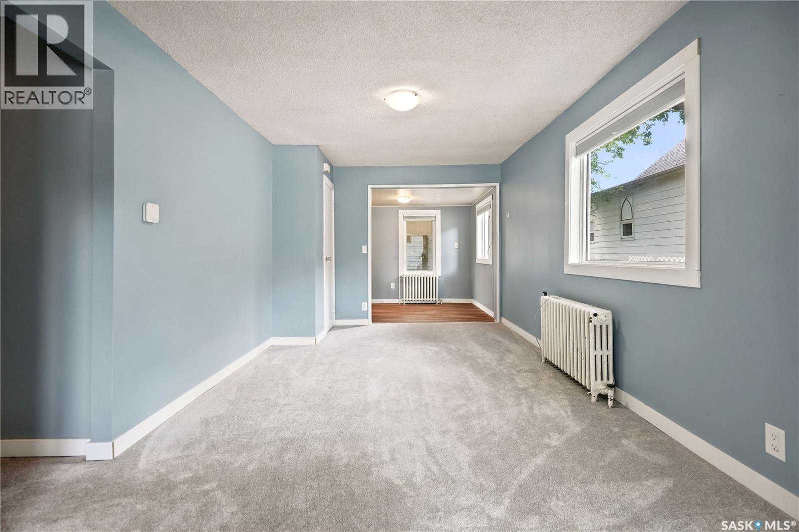 269 Iroquois Street W Property Photo 7
