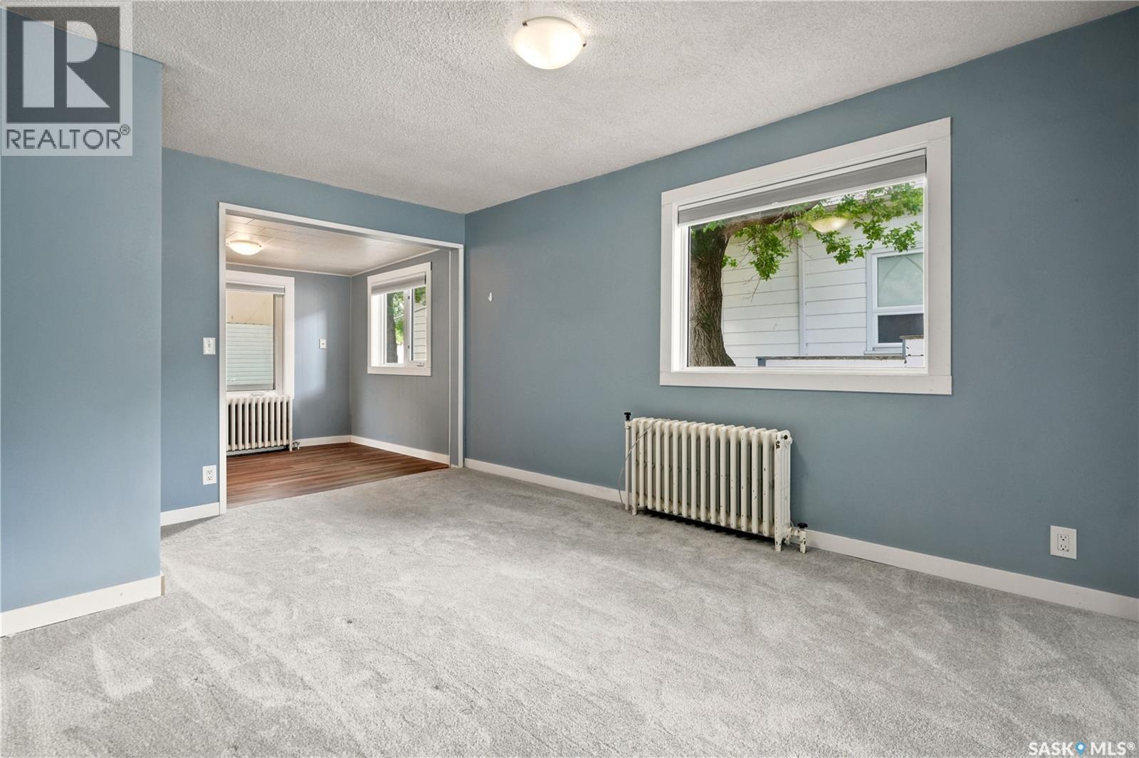 269 Iroquois Street W Property Photo 8