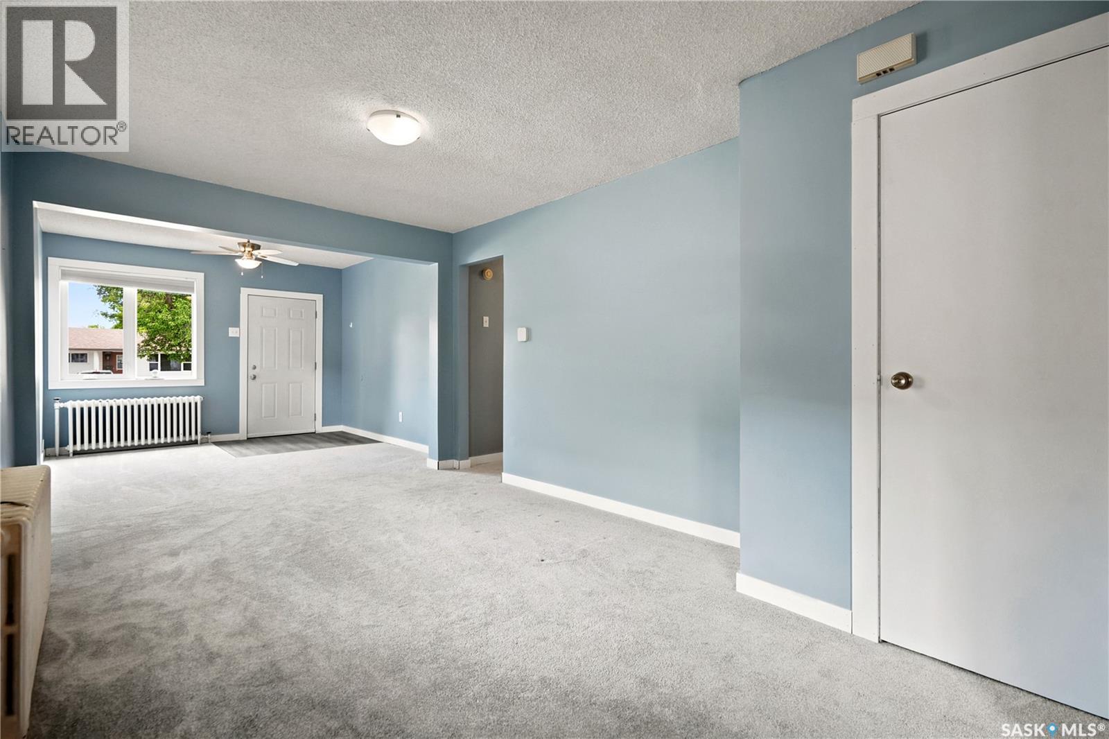 269 Iroquois Street W Property Photo 9