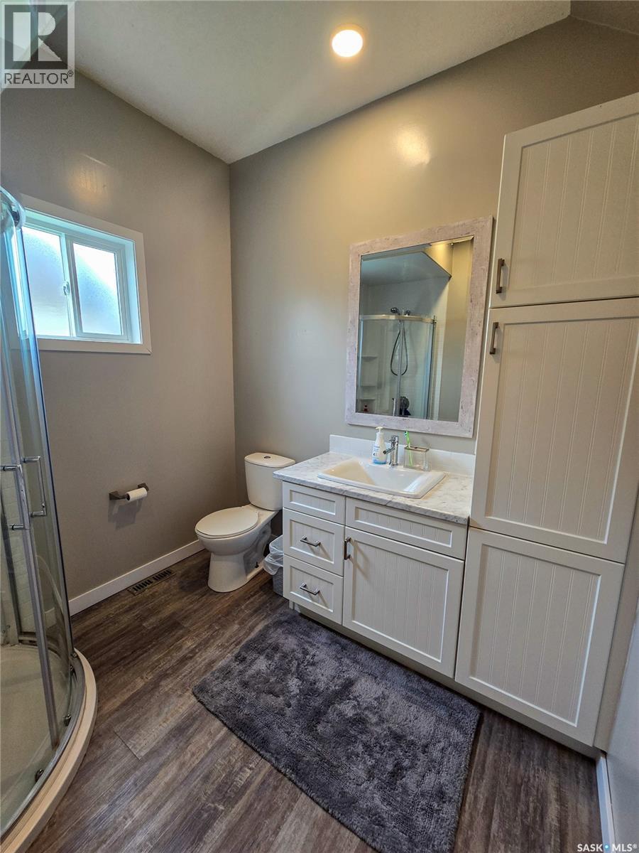 134 9th Avenue W Property Photo 22