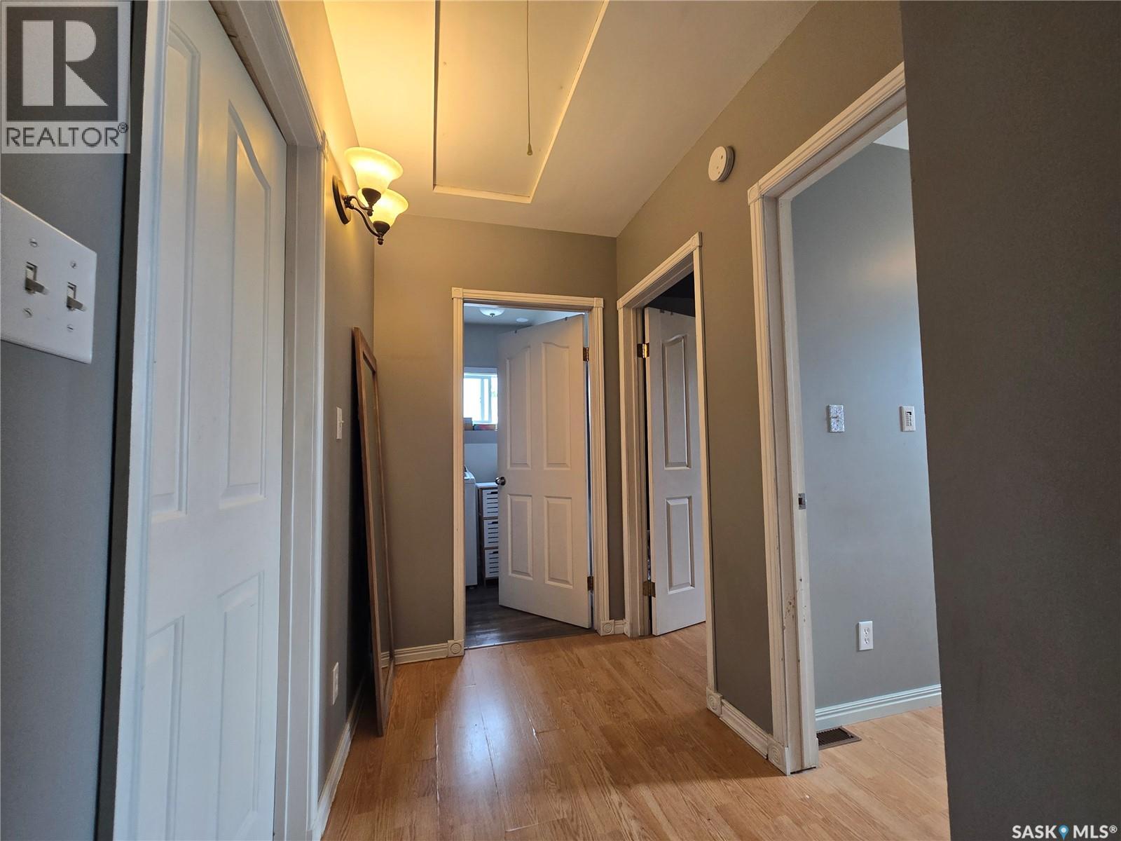 134 9th Avenue W Property Photo 23