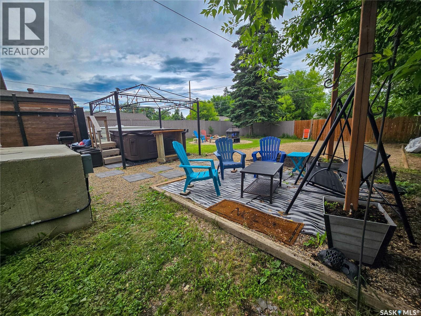 134 9th Avenue W Property Photo 53