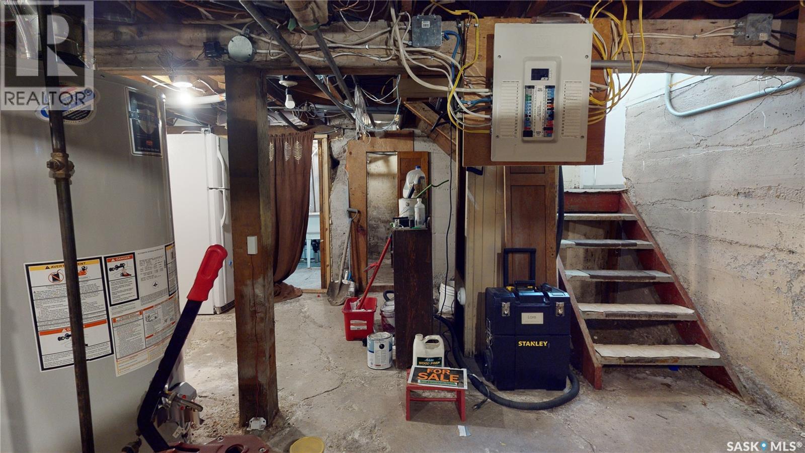 215 Main Street Property Photo 41