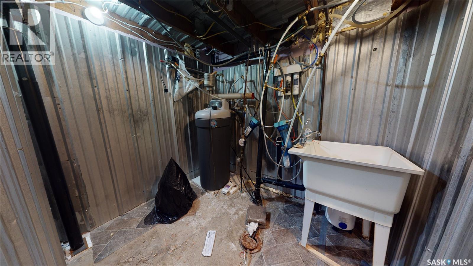 215 Main Street Property Photo 44