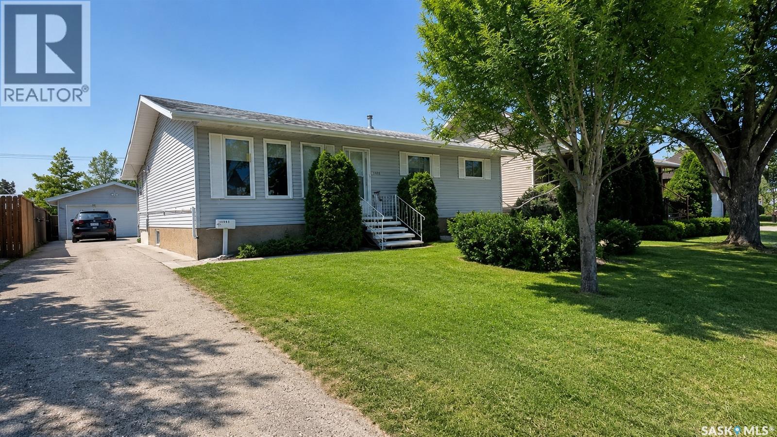 10326 Henderson Drive Property Photo 1