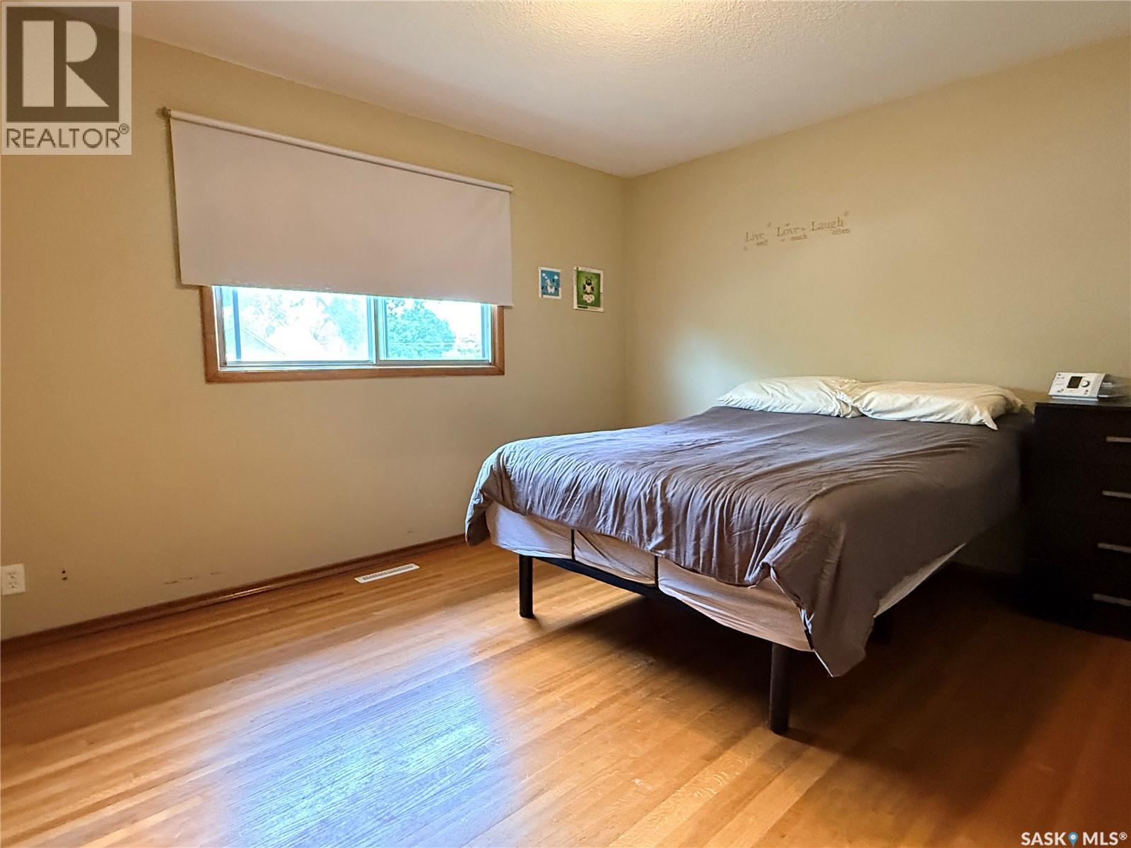 160 3rd Avenue Se Property Photo 12