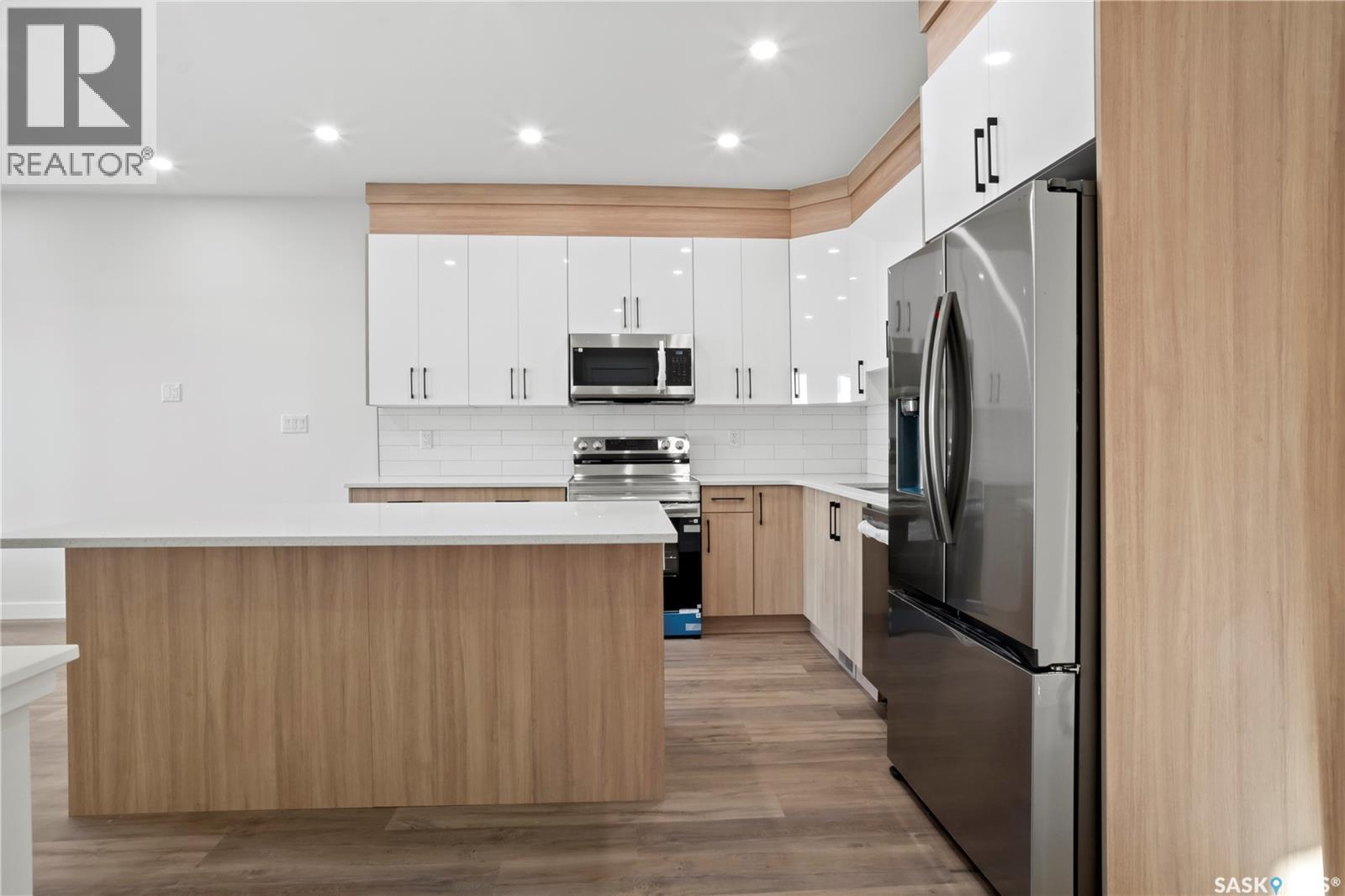 1150 Poley Street N Property Photo 10
