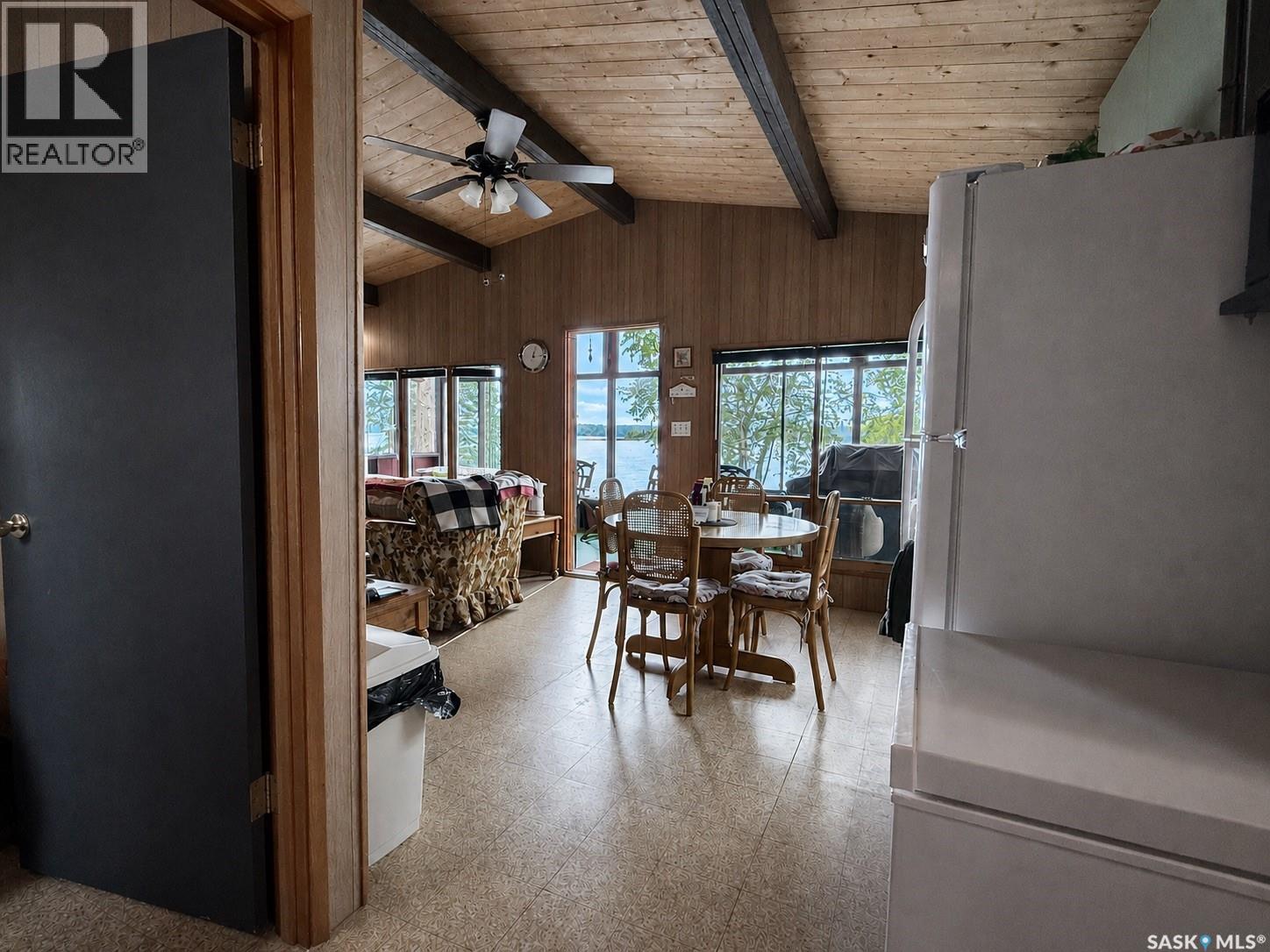 550 Neis Drive Property Photo 3