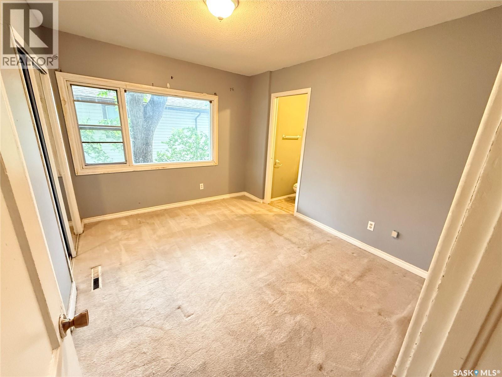 431 Qu'appelle Street Property Photo 11