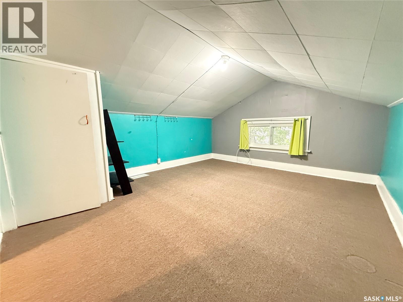 431 Qu'appelle Street Property Photo 17