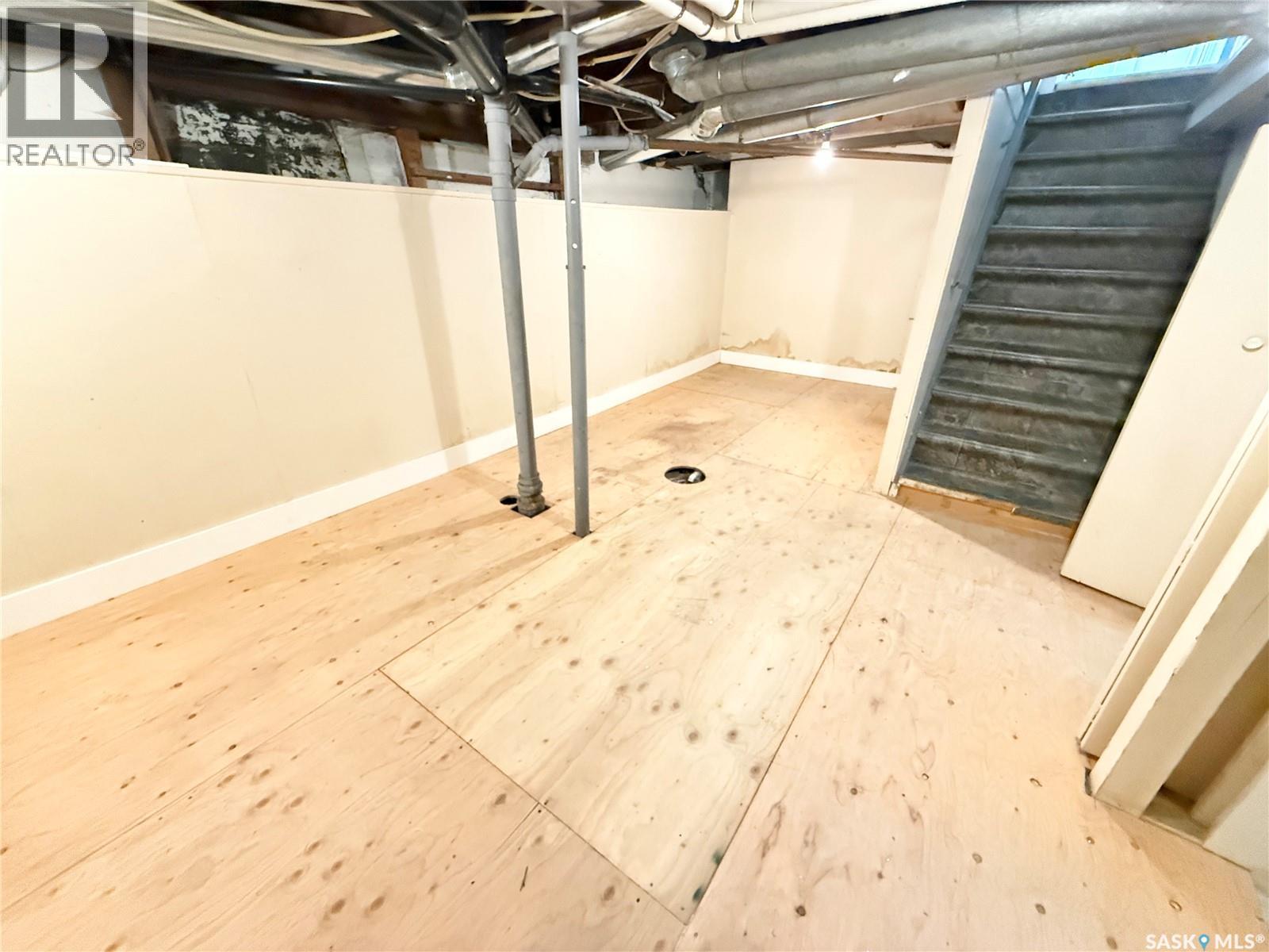 431 Qu'appelle Street Property Photo 19