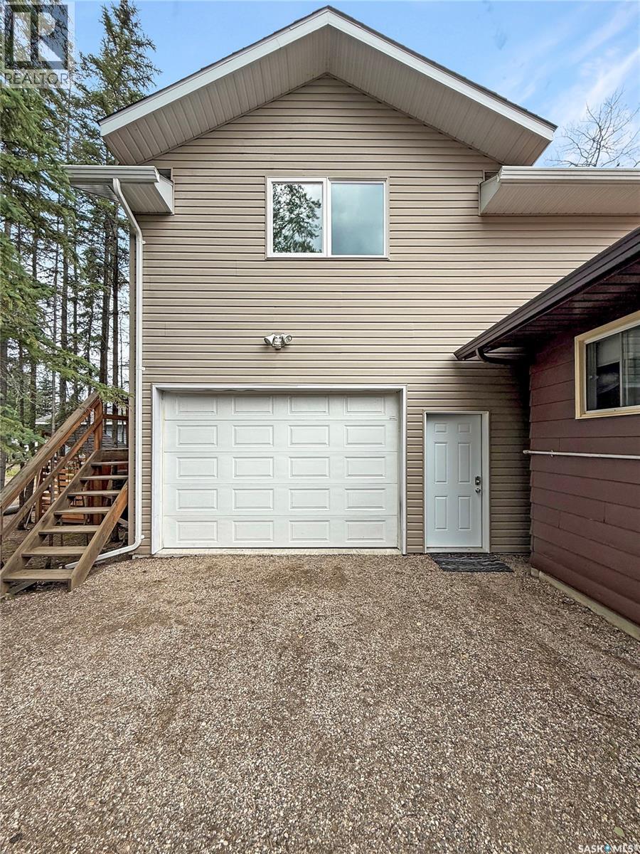 3 White Spruce Crescent Property Photo 3