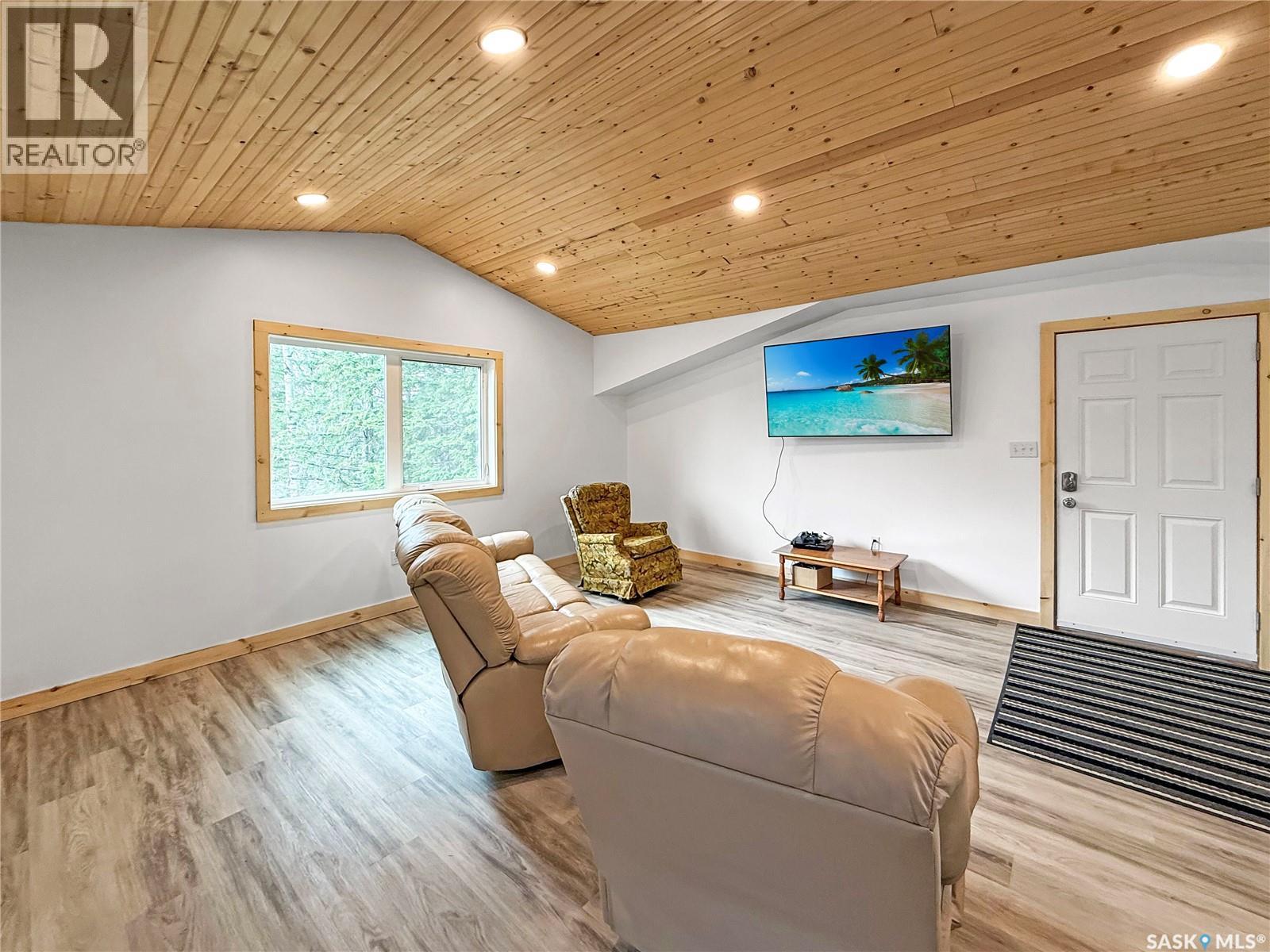 3 White Spruce Crescent Property Photo 9