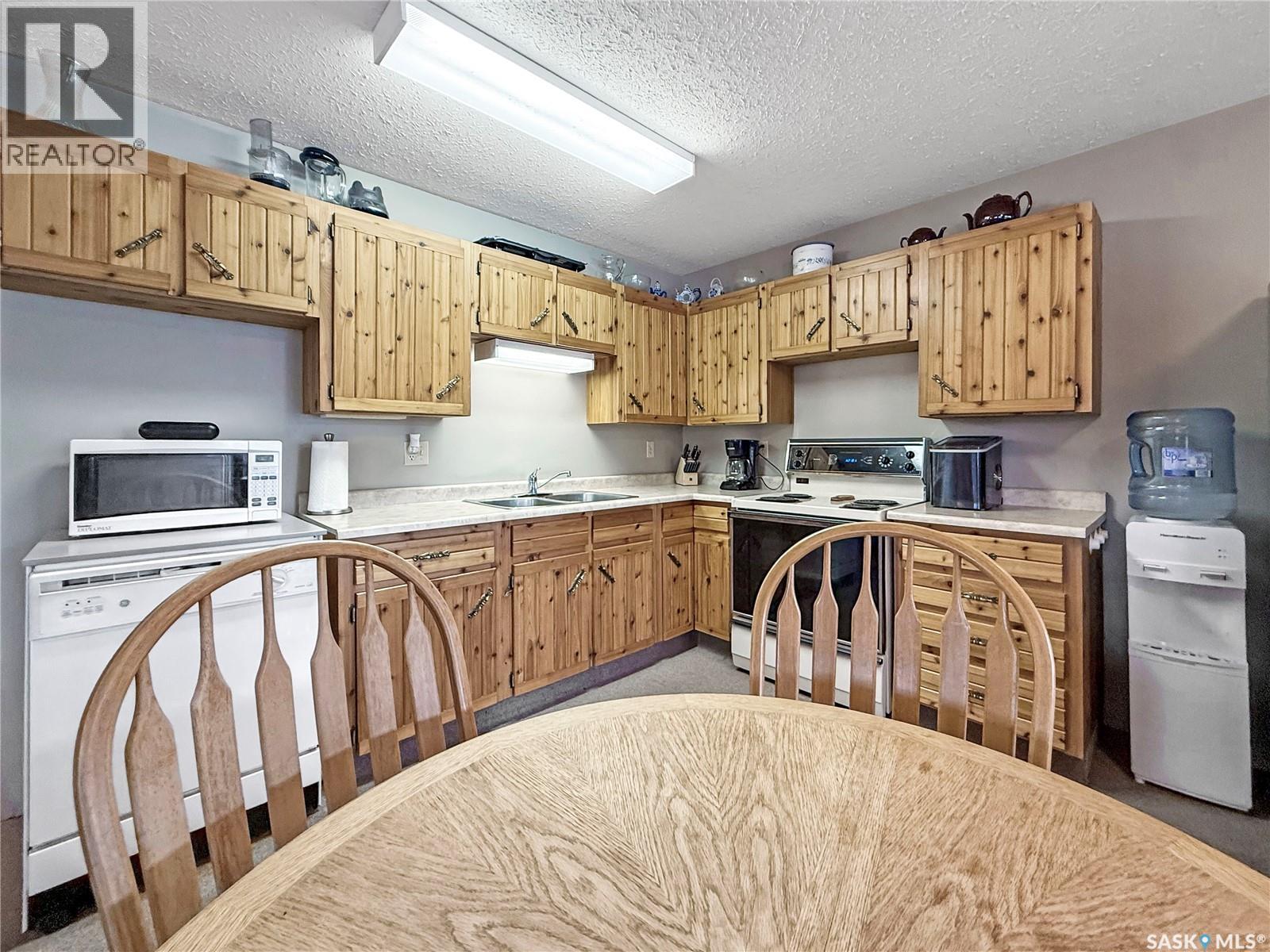 3 White Spruce Crescent Property Photo 27