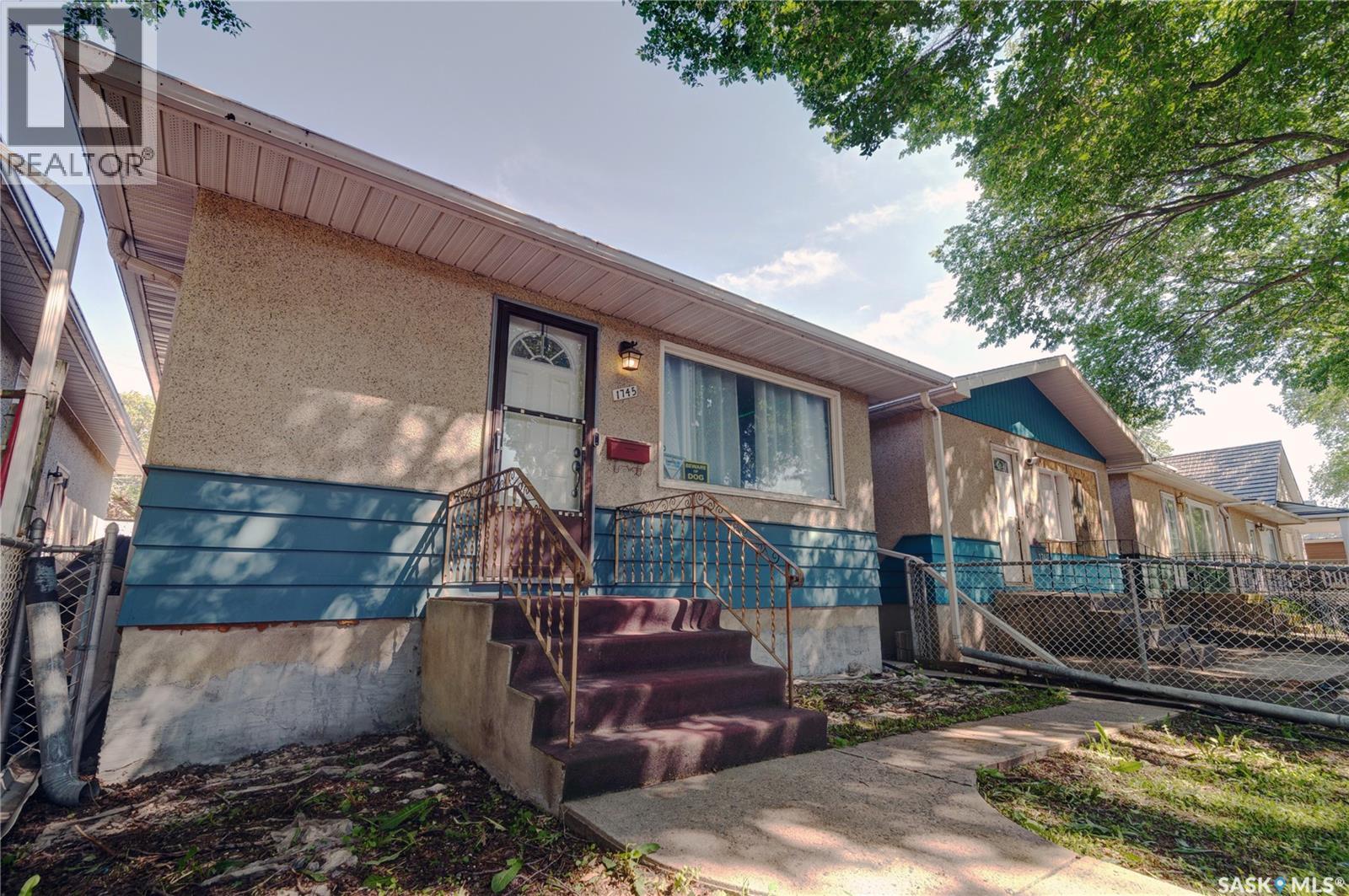 1745 Quebec Street Property Photo 2