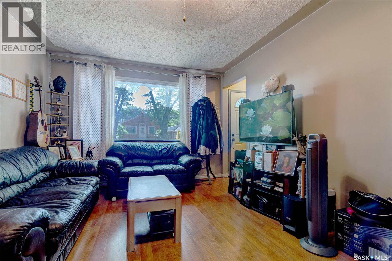 1745 Quebec Street Property Photo 5