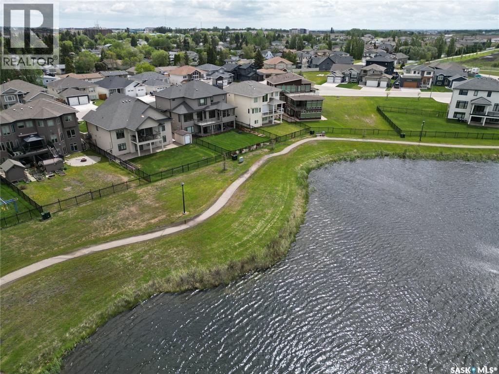 838 Kerr Cove Property Photo 8