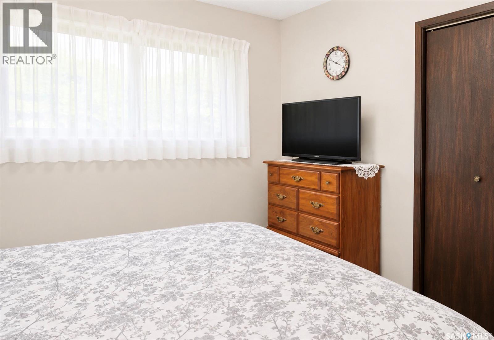 605 5th Avenue W Property Photo 13