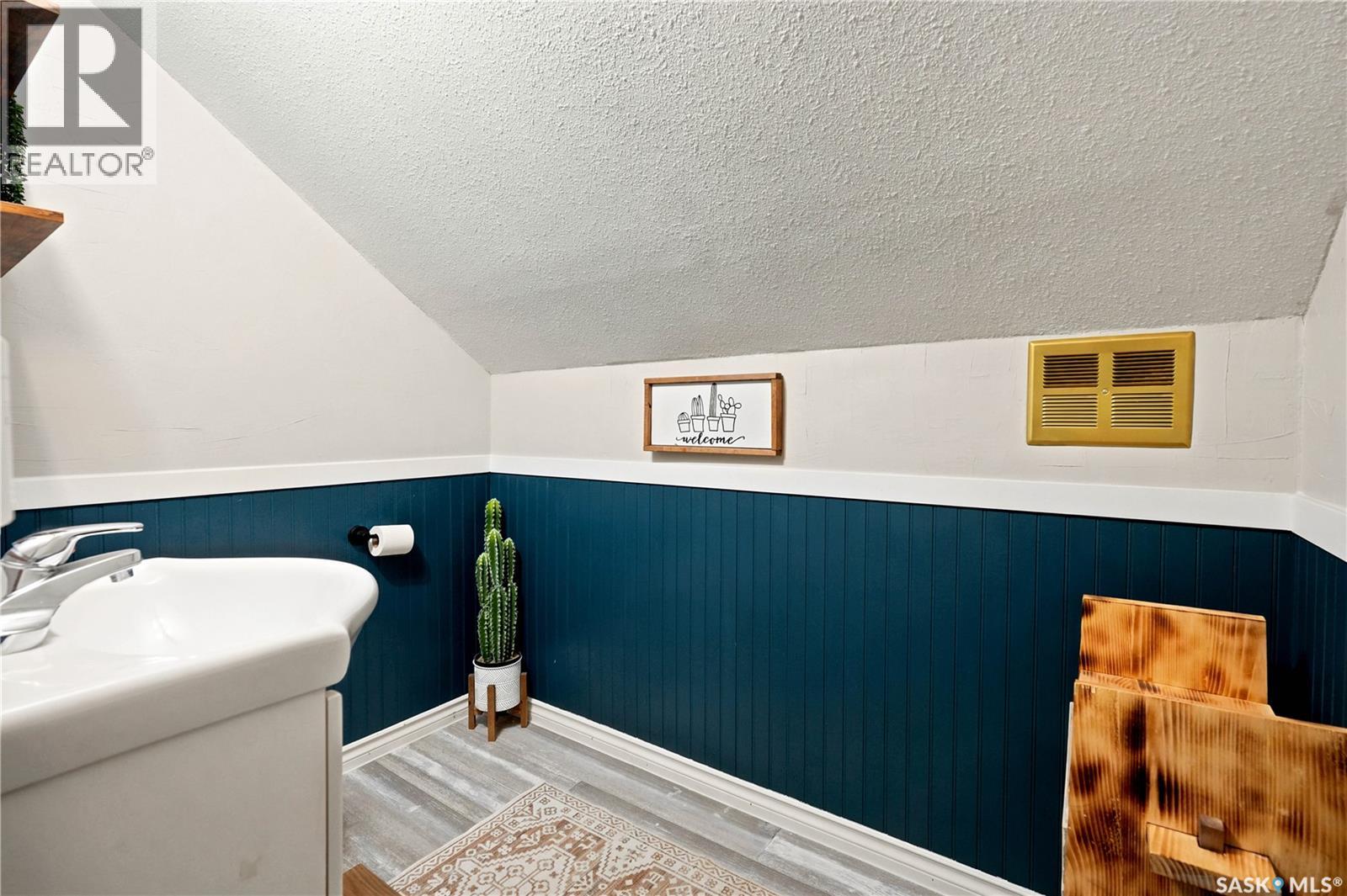 1157 3rd Avenue Nw Property Photo 26