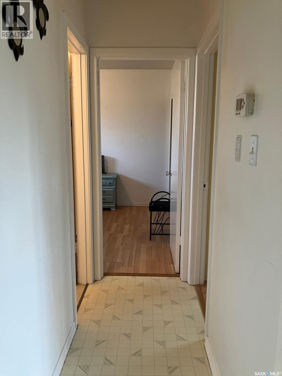 113 1st Street W Property Photo 18