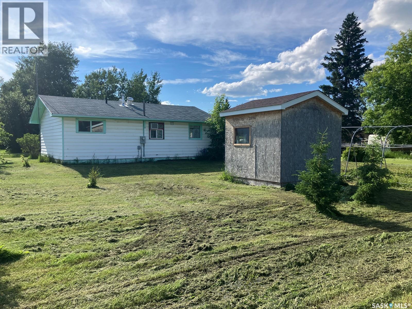 113 1st Street W Property Photo 36