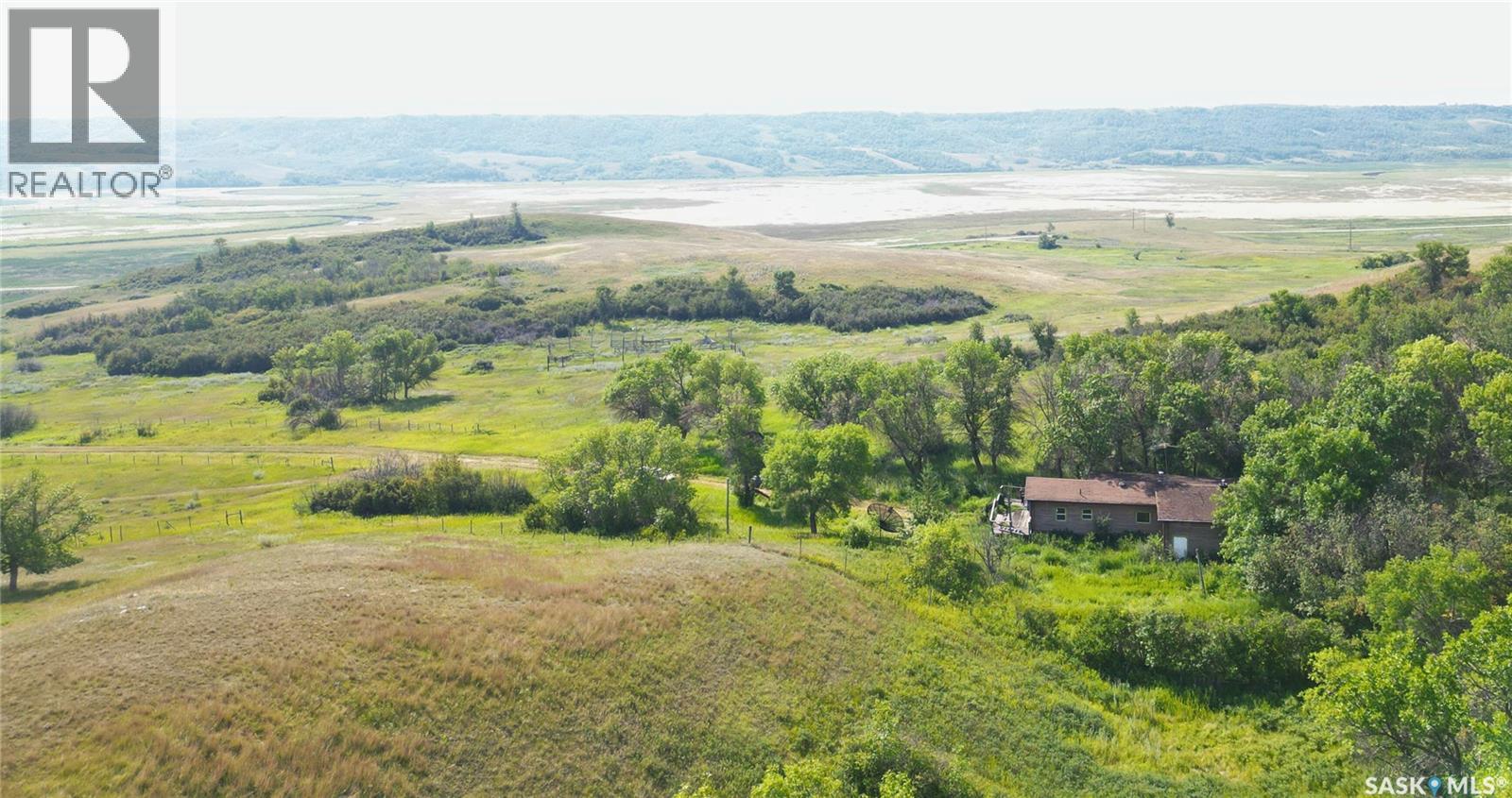Sorochan Acreage Property Photo 1
