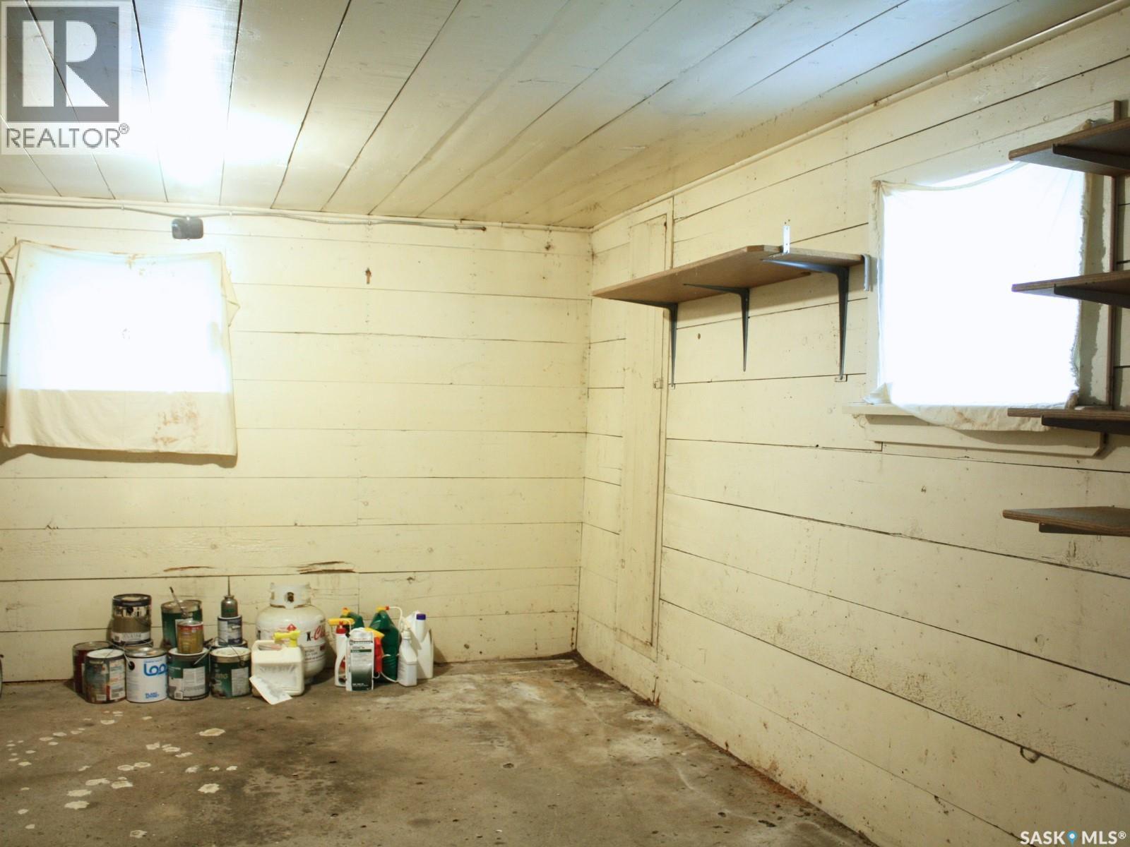 111 L Avenue S Property Photo 21