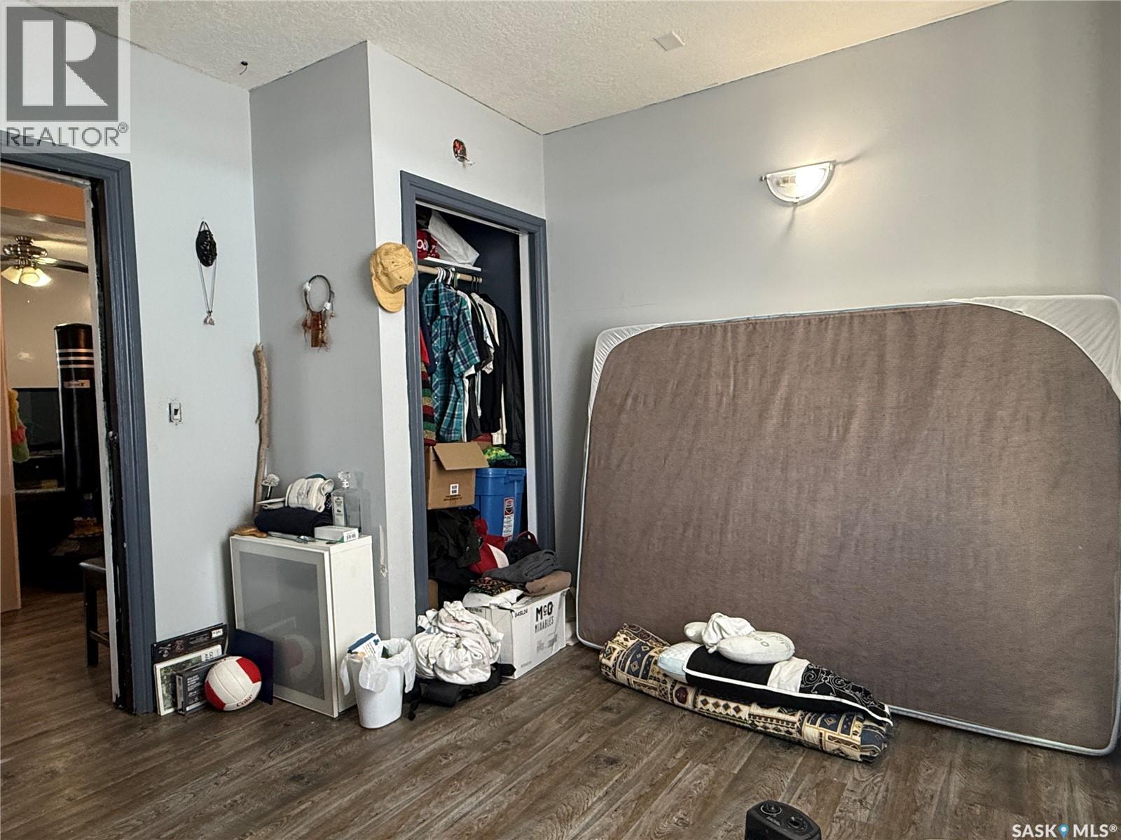 707 Railway Avenue Property Photo 11