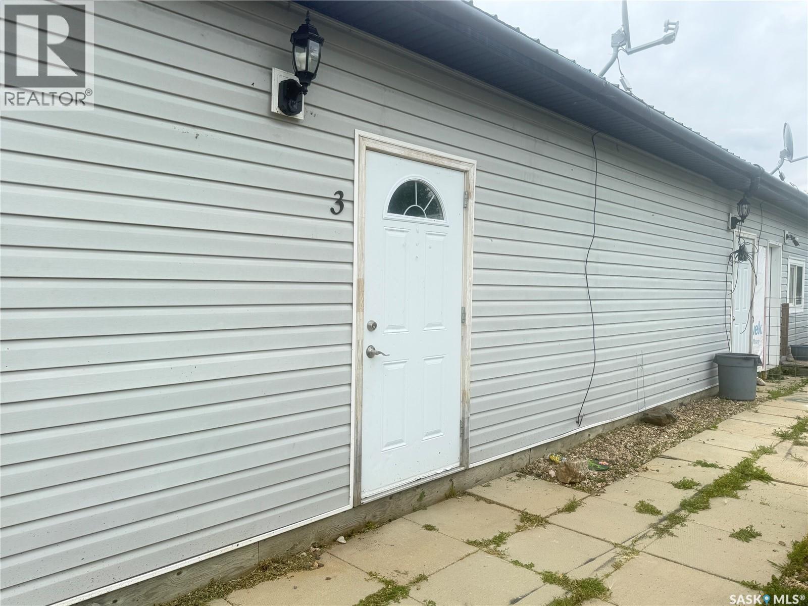 707 Railway Avenue Property Photo 16