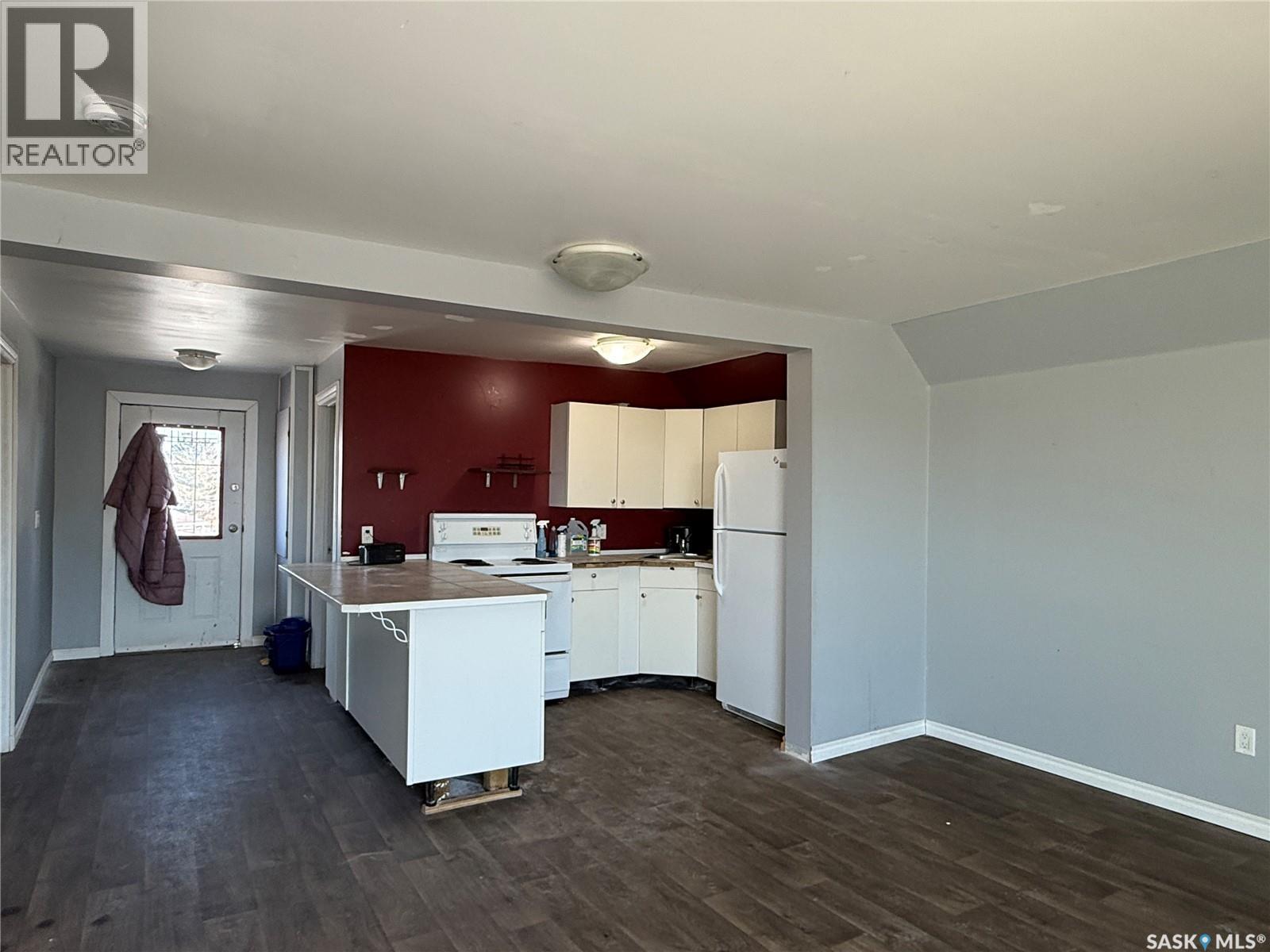 707 Railway Avenue Property Photo 29