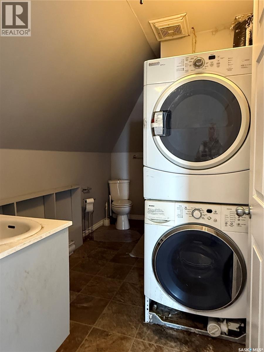 707 Railway Avenue Property Photo 31