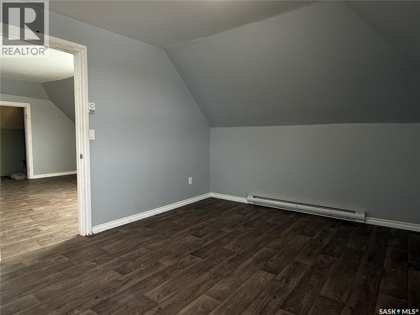 707 Railway Avenue Property Photo 35