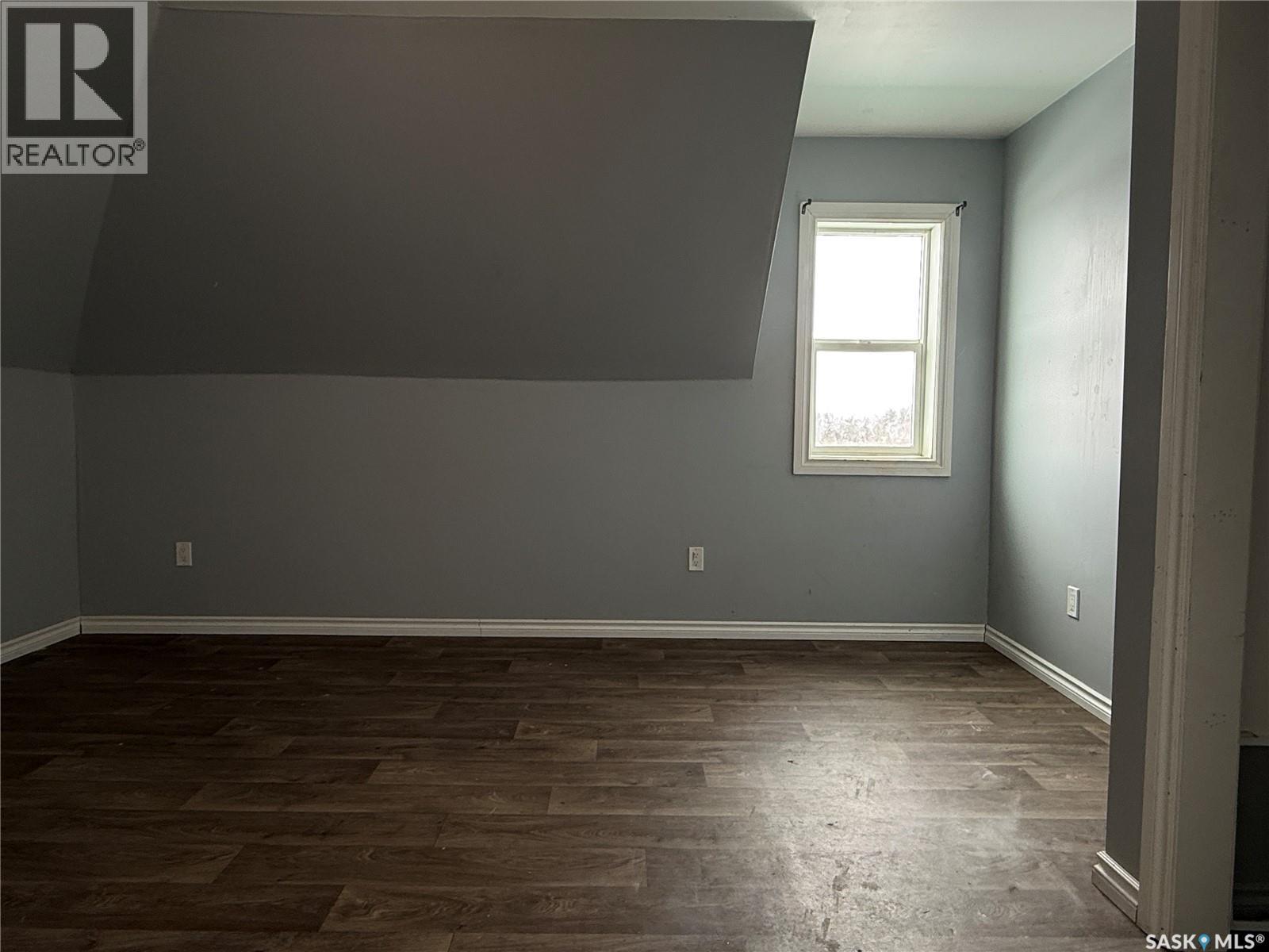 707 Railway Avenue Property Photo 36