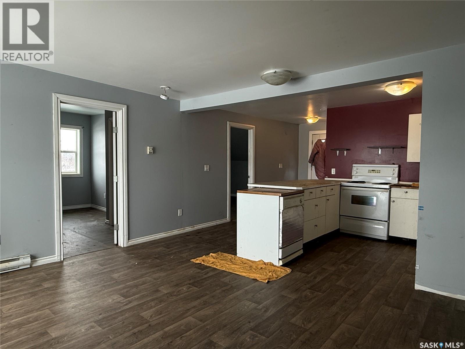 707 Railway Avenue Property Photo 38