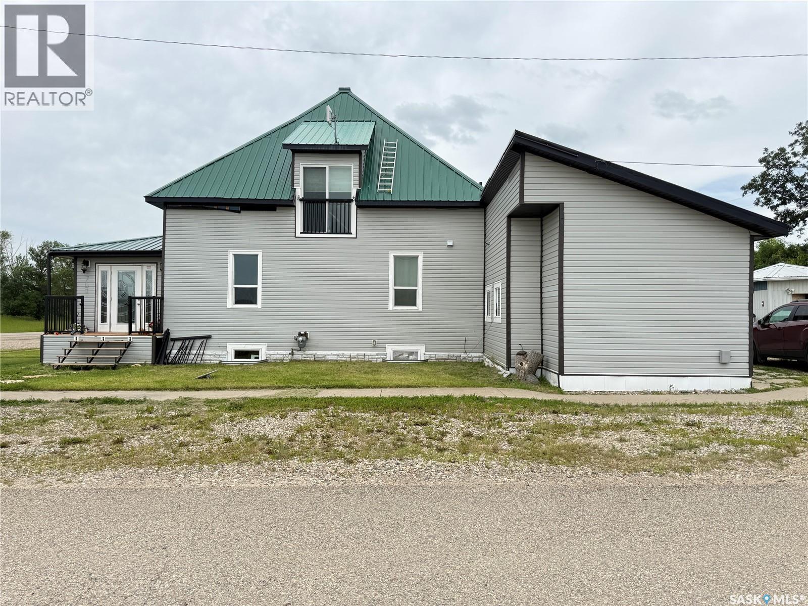 707 Railway Avenue Property Photo 44