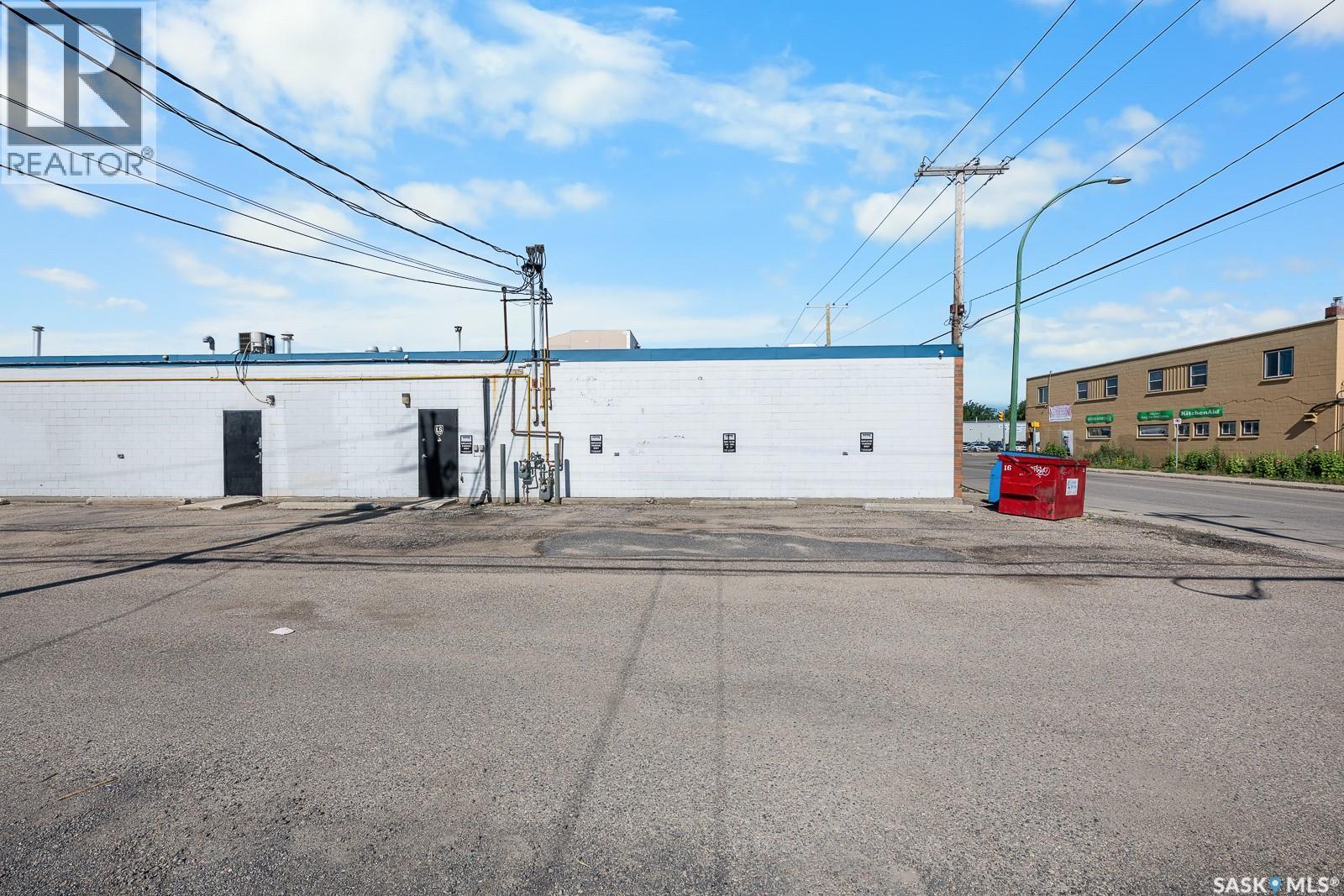 405 Broad Street Property Photo 3