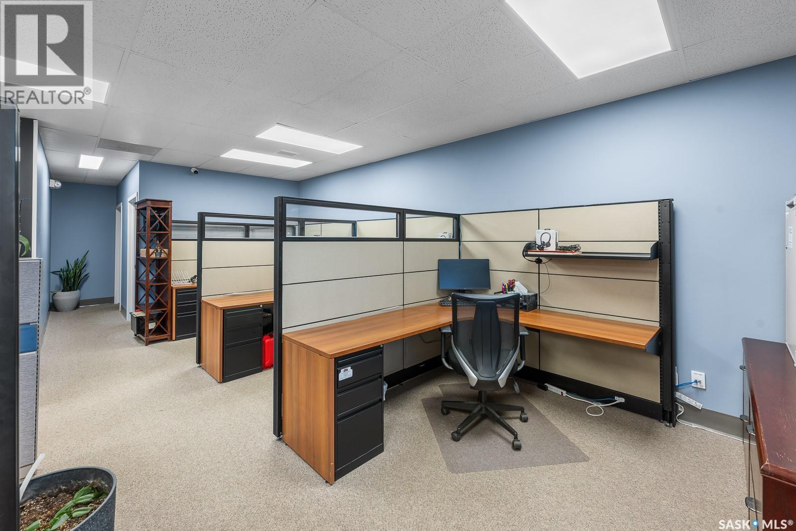 405 Broad Street Property Photo 12