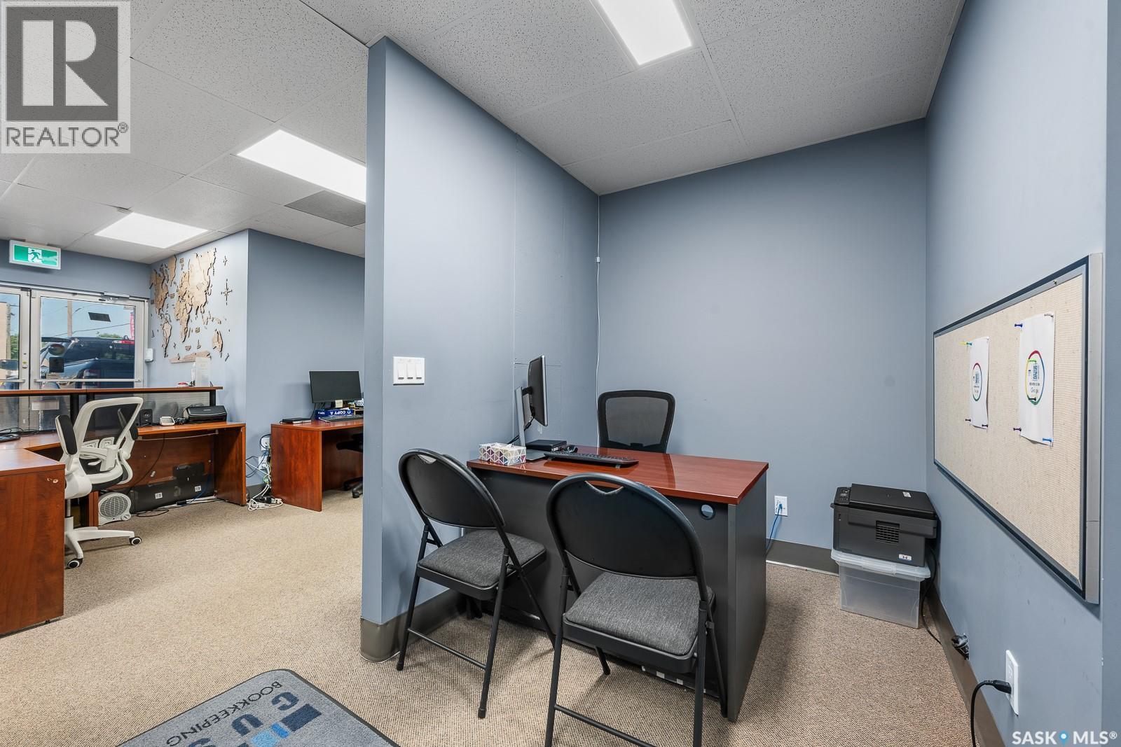 405 Broad Street Property Photo 13