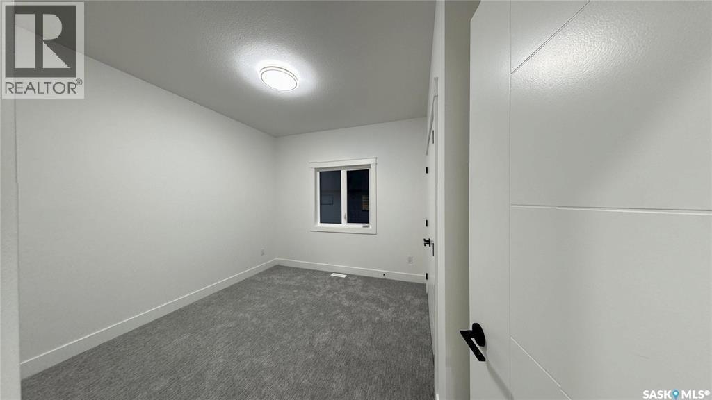 355 Nazarali Way Property Photo 4