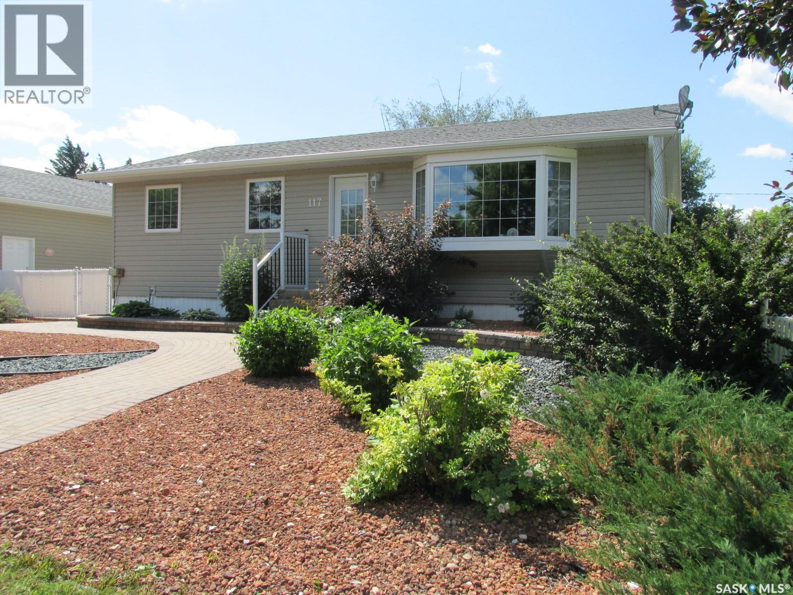 117 3rd Street Property Photo 1