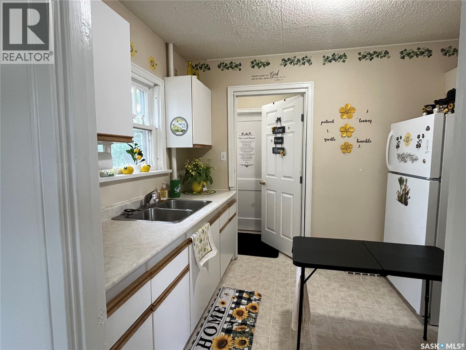 1501 3rd Street Property Photo 2