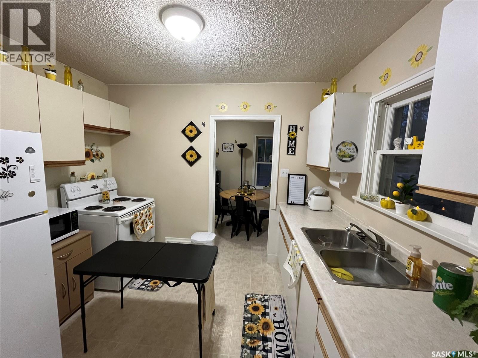 1501 3rd Street Property Photo 4