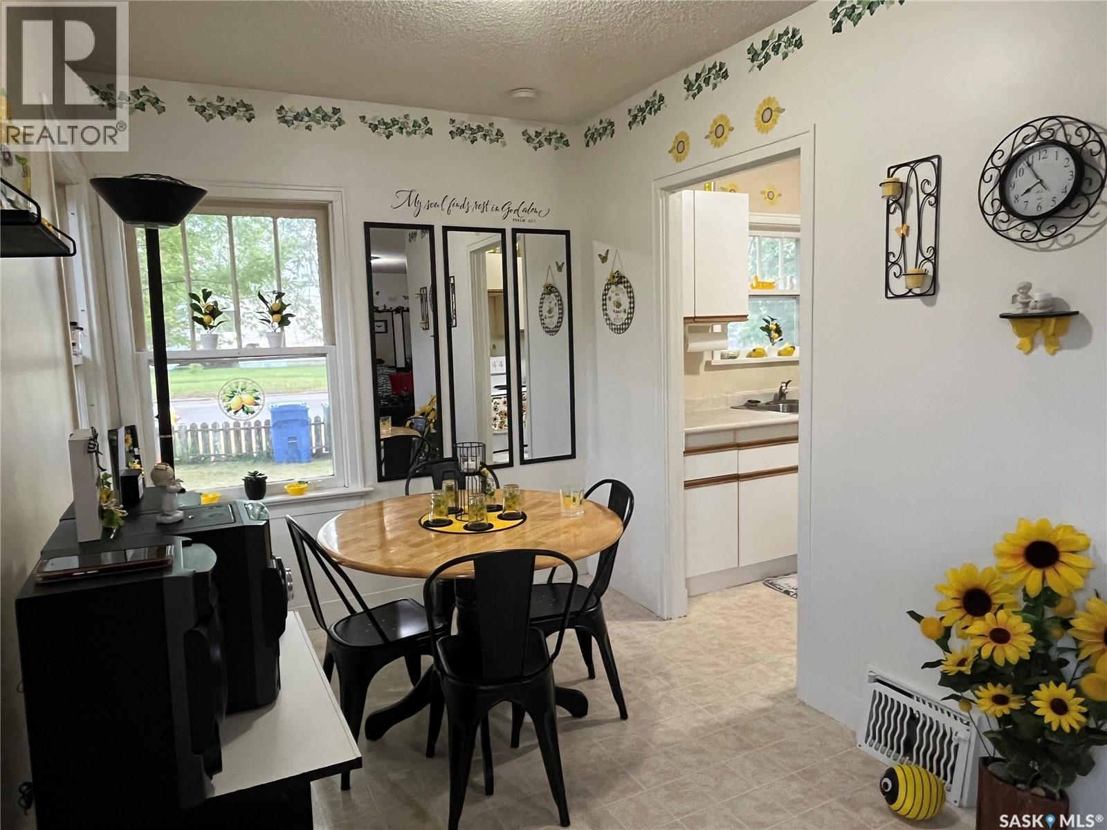 1501 3rd Street Property Photo 6