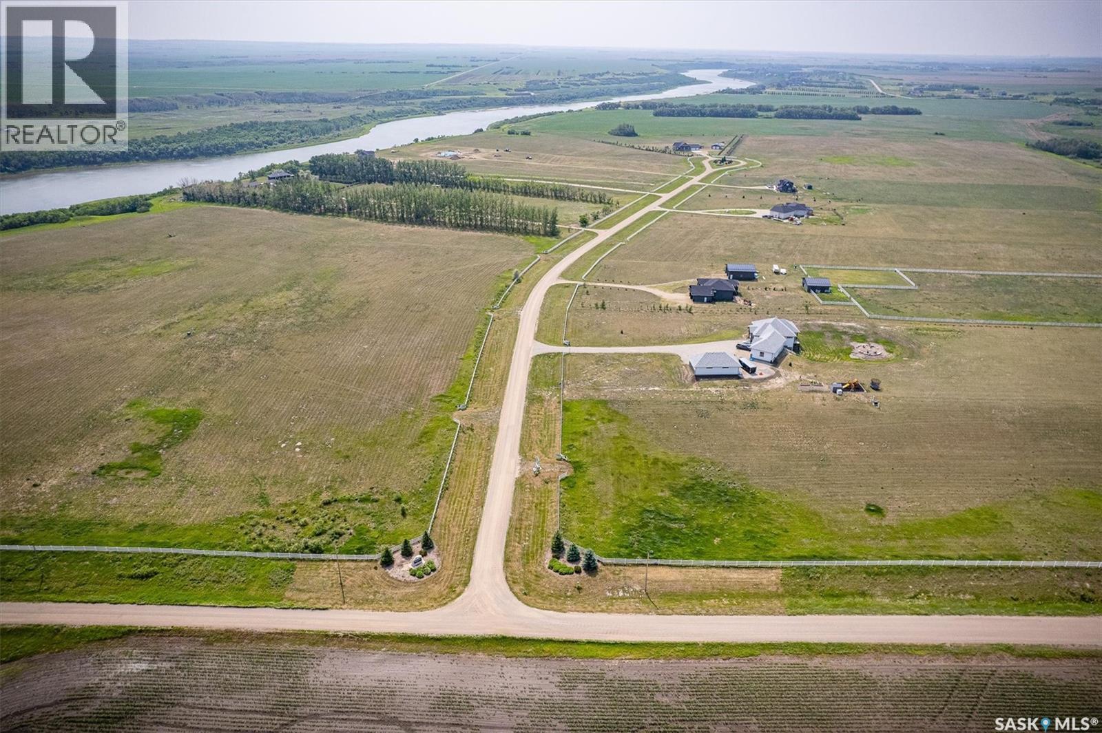 #2 Whisper River Lane Property Photo 5