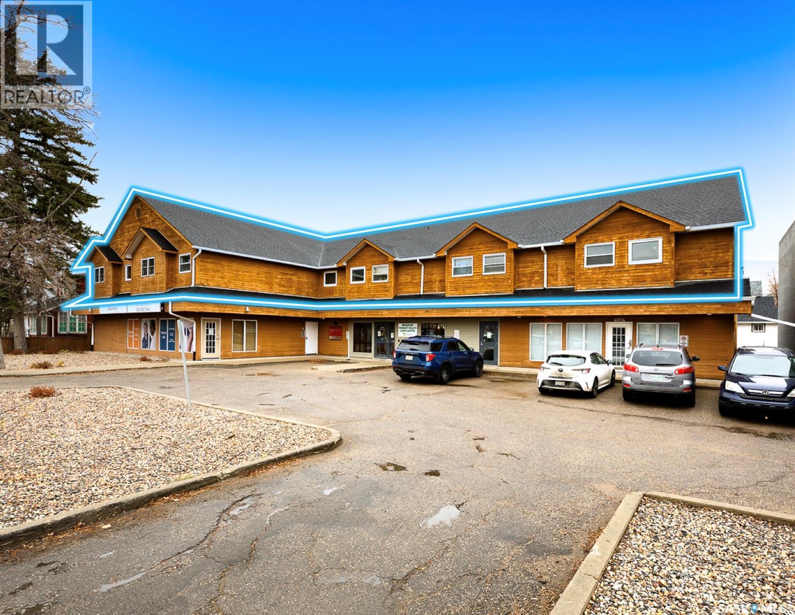 4008 Dewdney Avenue Property Photo 1