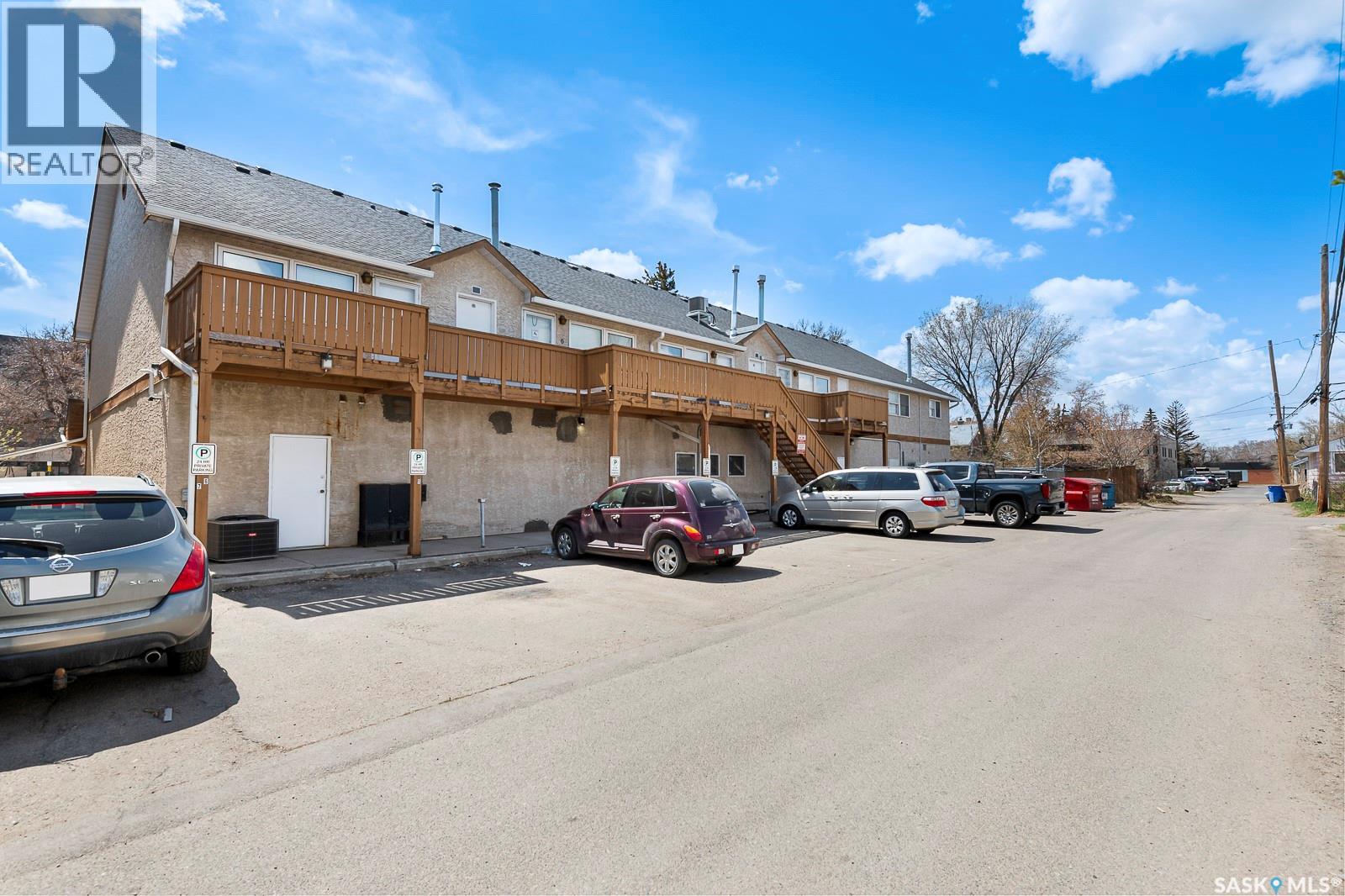 4008 Dewdney Avenue Property Photo 3